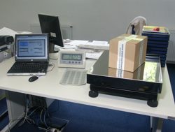 Uso della bilancia industriale (con software).