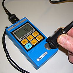 Ricalibratura del spessimetro di materiale PCE-TG-100.