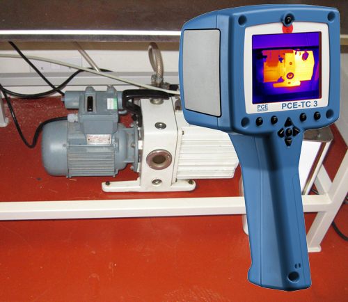 Esempio della termografia di una unit� di motore e trasmissione con la nostra termocamera PCE-TC 3