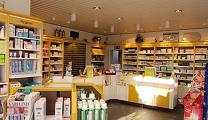 Uso delle bilance per la farmacia.