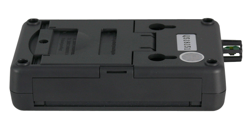 Animazione dell'inserimento della memory card SD nello slot del registratore di dati per umidità e temperatura PCE-HT 110