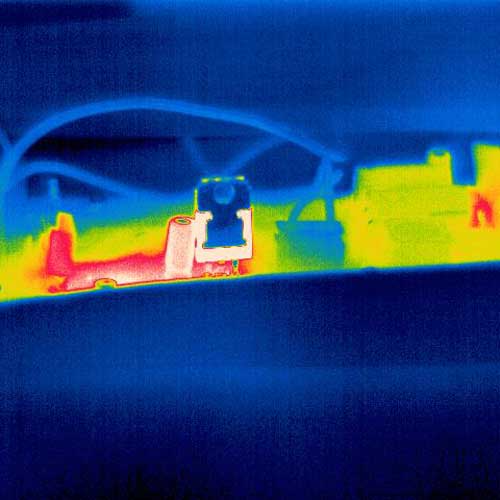 Visione termica in una piastra conduttrice